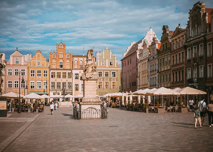 W Kamienicy Plac Bernardynski * Poznań