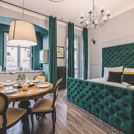 W Kamienicy Plac Bernardynski